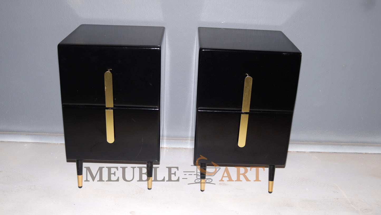 Winnie pair of pedestals