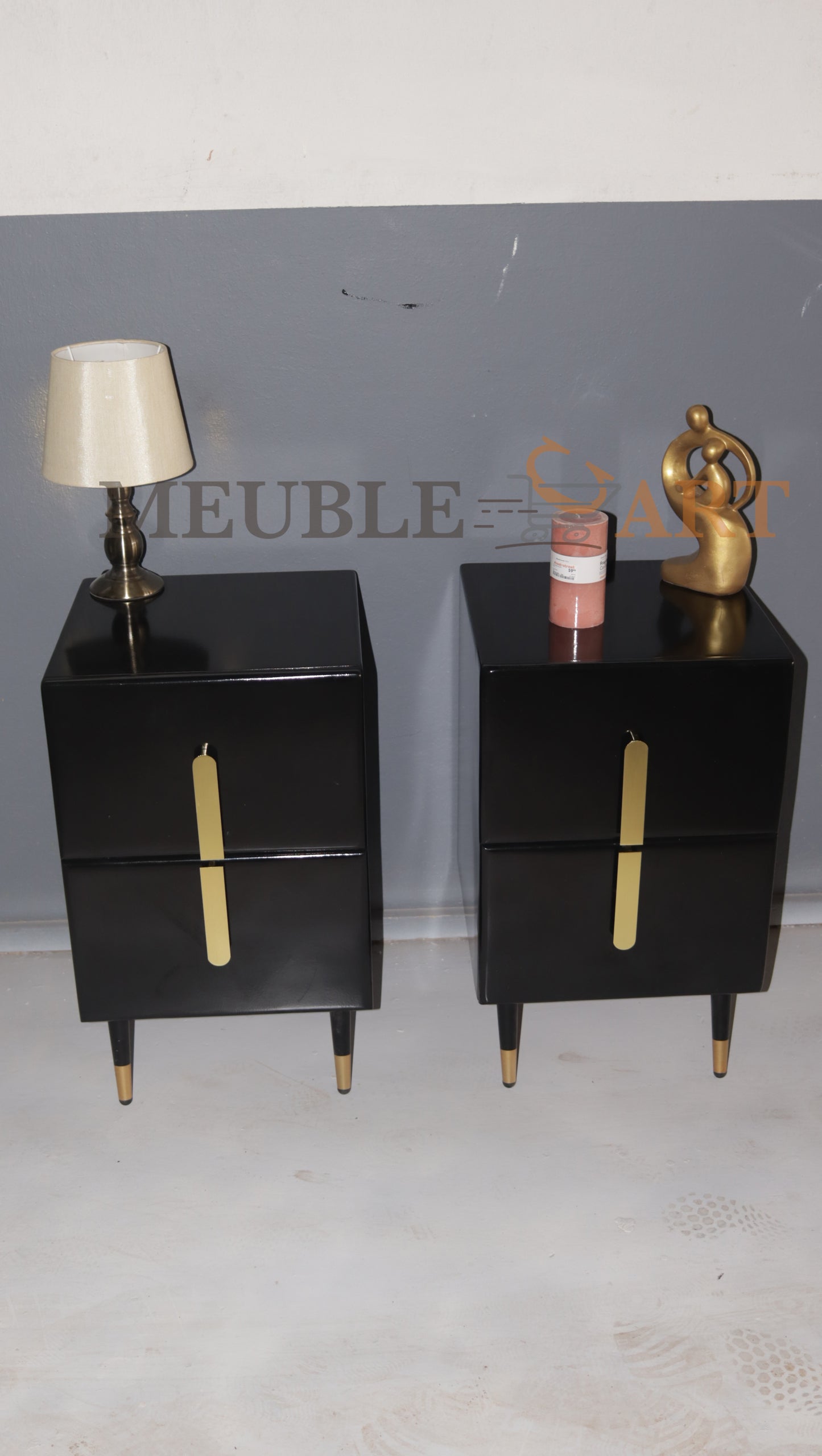 Winnie pair of pedestals